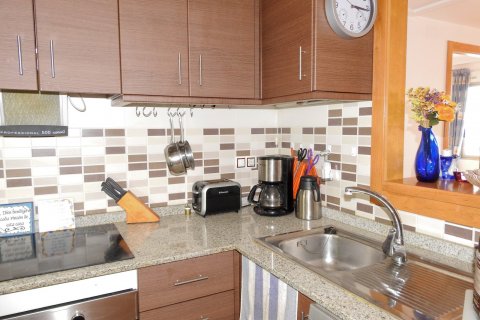 Apartamento en venta en Torrevieja, Alicante, España 3 dormitorios, 75 m2 No. 58624 - foto 10