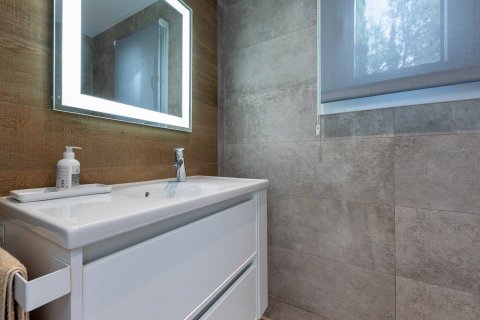 Villa en venta en Costa D'en Blanes, Mallorca, España 4 dormitorios, 240 m2 No. 59588 - foto 11