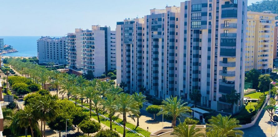 Apartamento en Villajoyosa, Alicante, España 2 dormitorios, 90 m2 No. 58676