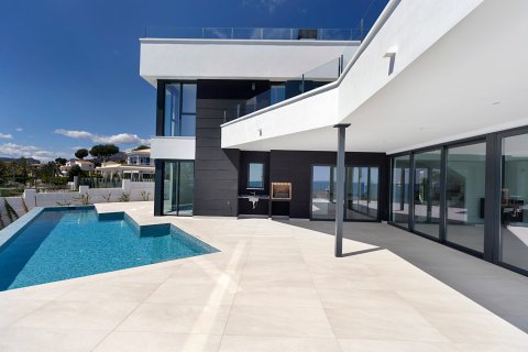 Villa en venta en Calpe, Alicante, España 5 dormitorios, 560 m2 No. 58401 - foto 7
