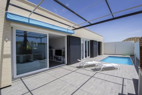 Villa en venta en Ciudad Quesada, Alicante, España 3 dormitorios, 101 m2 No. 58193 - foto 2