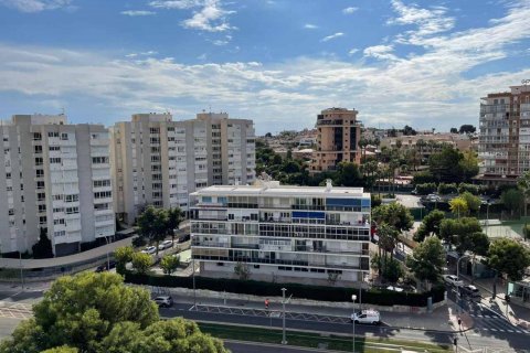 Apartamento en venta en San Juan, Alicante, España 3 dormitorios, 124 m2 No. 58912 - foto 2
