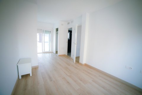 Casa adosada en venta en Gran Alacant, Alicante, España 4 dormitorios, 108 m2 No. 58161 - foto 9