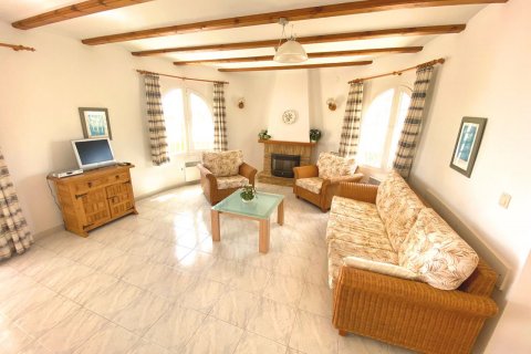 Villa en venta en Calpe, Alicante, España 6 dormitorios, 240 m2 No. 59805 - foto 9