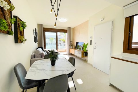 Apartamento en venta en Torrevieja, Alicante, España 3 dormitorios, 92 m2 No. 58709 - foto 10