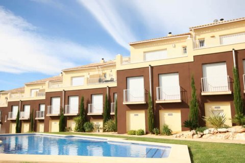 Casa adosada en venta en Dénia, Alicante, España 3 dormitorios, 100 m2 No. 58485 - foto 3