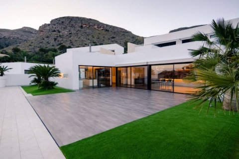 Villa en venta en Benidorm, Alicante, España 4 dormitorios, 540 m2 No. 58198 - foto 5