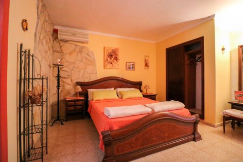 Villa en venta en Benissa, Alicante, España 4 dormitorios, 236 m2 No. 58444 - foto 8