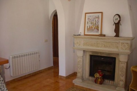 Villa en venta en Calpe, Alicante, España 3 dormitorios, 100 m2 No. 58651 - foto 5