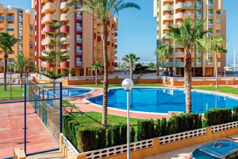 Apartamento en venta en La Manga del Mar Menor, Murcia, España 2 dormitorios, 92 m2 No. 58590 - foto 8