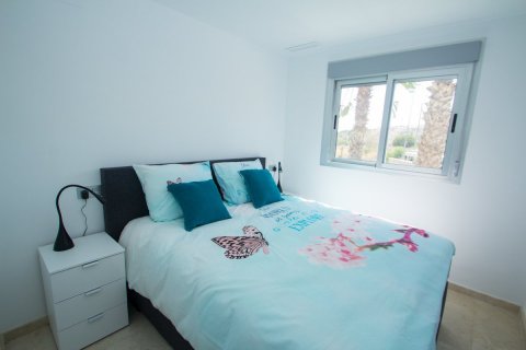 Apartamento en venta en Villamartin, Alicante, España 3 dormitorios, 93 m2 No. 58046 - foto 10