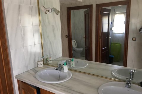 Villa en venta en Cabo Roig, Alicante, España 4 dormitorios, 245 m2 No. 58695 - foto 8