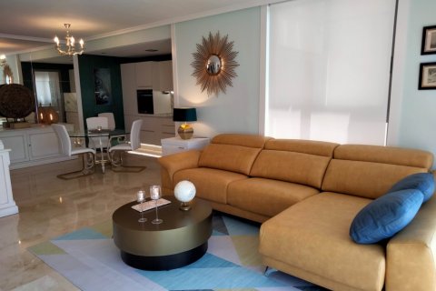 Apartamento en venta en Benidorm, Alicante, España 1 dormitorio, 60 m2 No. 58925 - foto 8