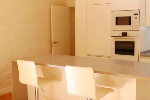 Apartamento en venta en Madrid, España 2 dormitorios, 90 m2 No. 59283 - foto 3