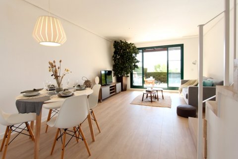 Casa adosada en venta en Benidorm, Alicante, España 2 dormitorios, 90 m2 No. 58183 - foto 8