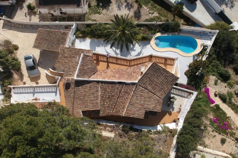 Villa en venta en Benissa, Alicante, España 4 dormitorios, 236 m2 No. 58444 - foto 2