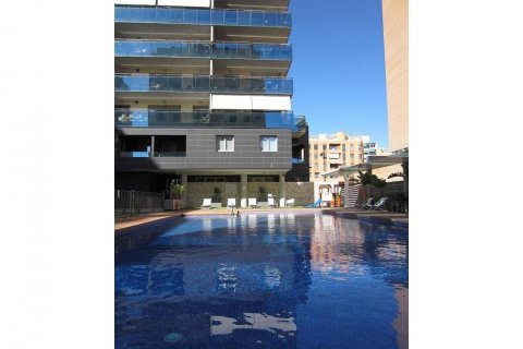 Apartamento en venta en El Campello, Alicante, España 3 dormitorios, 125 m2 No. 59177 - foto 4