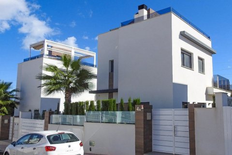 Villa en venta en Villamartin, Alicante, España 3 dormitorios, 117 m2 No. 58760 - foto 3