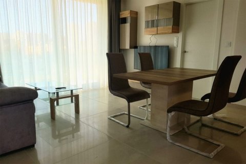 Apartamento en venta en Benidorm, Alicante, España 1 dormitorio, 77 m2 No. 58001 - foto 4