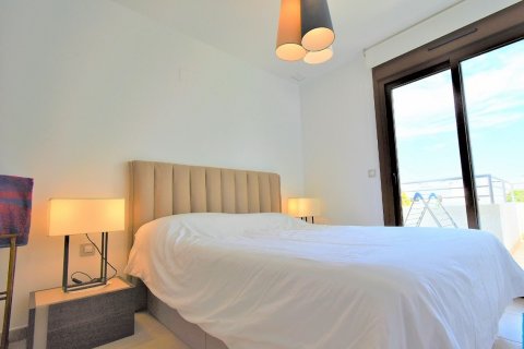 Apartamento en venta en Cabo Roig, Alicante, España 2 dormitorios, 73 m2 No. 58538 - foto 7