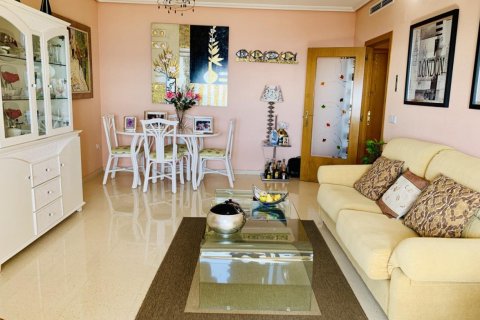 Apartamento en venta en Benidorm, Alicante, España 1 dormitorio, 80 m2 No. 58611 - foto 3