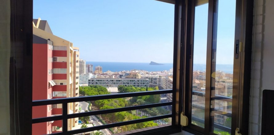 Apartamento en Benidorm, Alicante, España 2 dormitorios, 59 m2 No. 58940