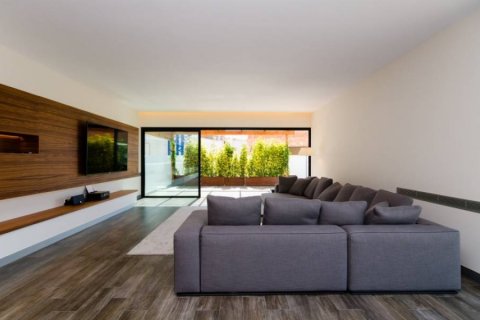 Villa en venta en Benidorm, Alicante, España 4 dormitorios, 540 m2 No. 58198 - foto 9