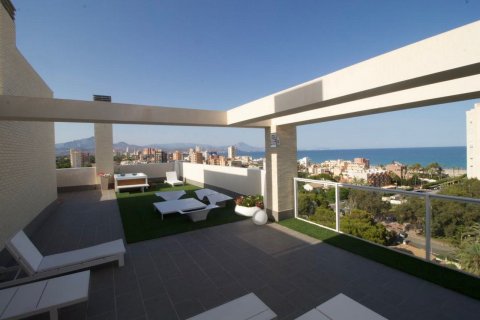 Apartamento en venta en San Juan, Alicante, España 3 dormitorios, 115 m2 No. 59380 - foto 1