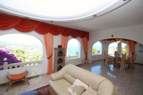 Villa en venta en Calpe, Alicante, España 5 dormitorios, 303 m2 No. 59104 - foto 8