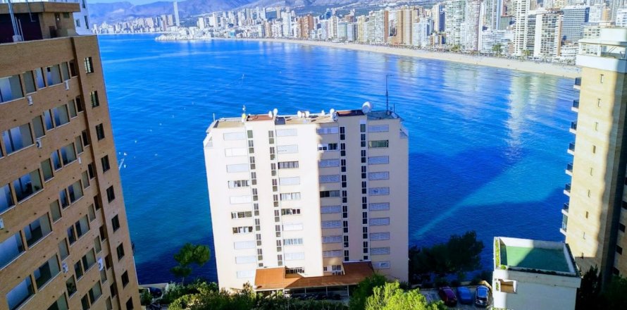 Apartamento en Benidorm, Alicante, España 2 dormitorios, 60 m2 No. 58989