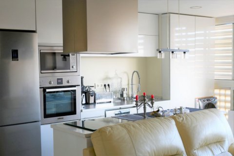 Apartamento en venta en Alicante, España 2 dormitorios, 80 m2 No. 59139 - foto 4