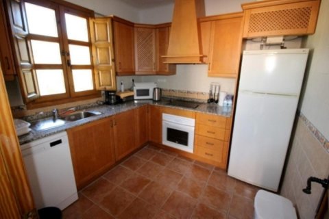 Villa en venta en Torrevieja, Alicante, España 3 dormitorios, 110 m2 No. 58705 - foto 7