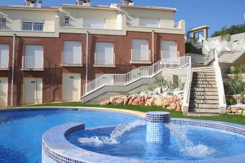 Casa adosada en venta en Dénia, Alicante, España 3 dormitorios, 100 m2 No. 58485 - foto 2