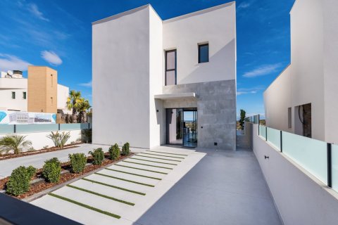Villa en venta en Ciudad Quesada, Alicante, España 3 dormitorios, 236 m2 No. 58125 - foto 4
