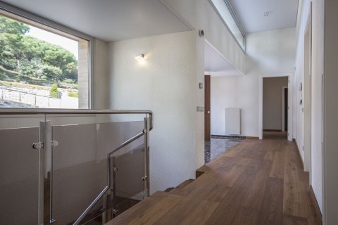 Villa en venta en Barcelona, España 4 dormitorios, 454 m2 No. 58526 - foto 10