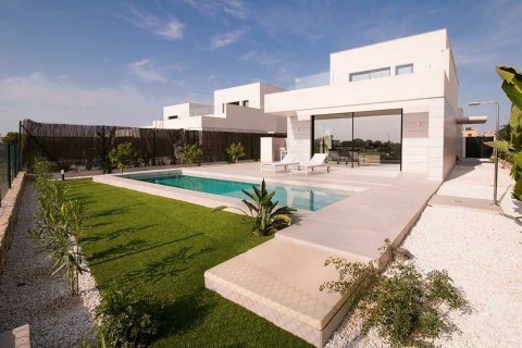 Villa en venta en Los Montesinos, Alicante, España 3 dormitorios, 157 m2 No. 58121 - foto 1
