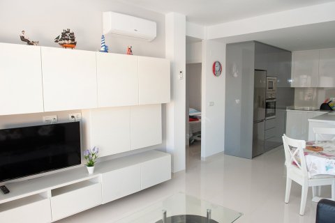 Apartamento en venta en Torre de la Horadada, Alicante, España 2 dormitorios, 68 m2 No. 58371 - foto 6