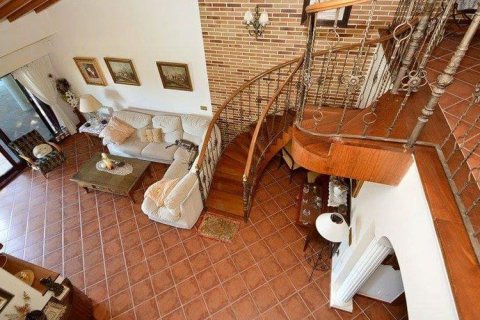 Villa en venta en Los Balcones, Alicante, España 10 dormitorios, 550 m2 No. 58543 - foto 4