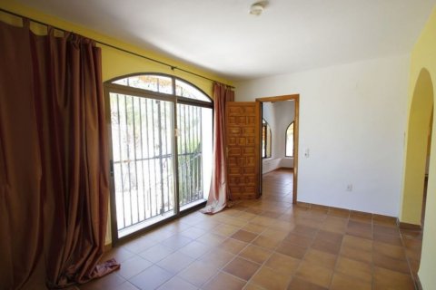 Villa en venta en Calpe, Alicante, España 3 dormitorios, 234 m2 No. 58751 - foto 9