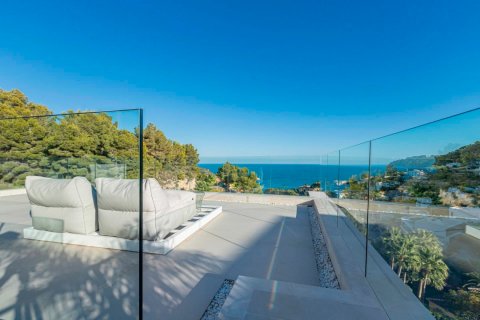 Villa en venta en Jávea, Alicante, España 4 dormitorios, 276 m2 No. 58923 - foto 5