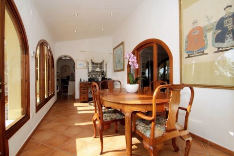 Villa en venta en Moraira, Alicante, España 4 dormitorios, 262 m2 No. 58601 - foto 7