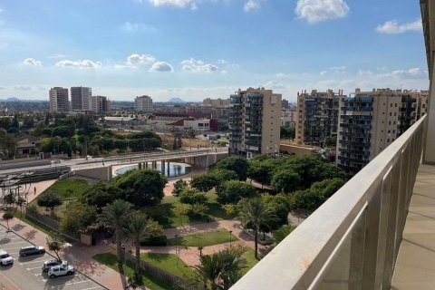 Apartamento en venta en El Campello, Alicante, España 2 dormitorios, 224 m2 No. 59386 - foto 4