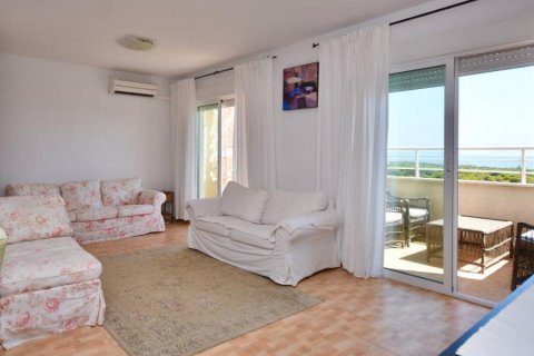 Apartamento en venta en Guardamar del Segura, Alicante, España 3 dormitorios, 83 m2 No. 59784 - foto 4