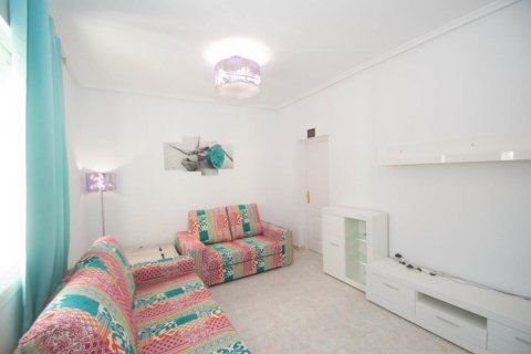 Villa en venta en Ciudad Quesada, Alicante, España 3 dormitorios, 85 m2 No. 58358 - foto 2