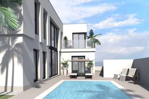 Villa en venta en Torrevieja, Alicante, España 4 dormitorios, 198 m2 No. 59144 - foto 2