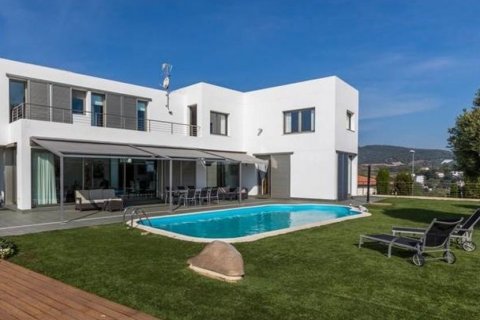 Villa en venta en Barcelona, España 6 dormitorios, 424 m2 No. 58529 - foto 1