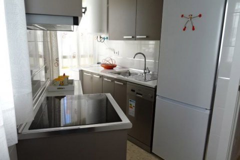 Apartamento en venta en Benidorm, Alicante, España 2 dormitorios, 90 m2 No. 58835 - foto 4