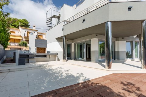Villa en venta en Calpe, Alicante, España 5 dormitorios, 520 m2 No. 58859 - foto 4