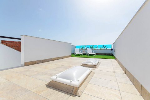 Casa adosada en venta en Torrevieja, Alicante, España 3 dormitorios, 89 m2 No. 58714 - foto 8