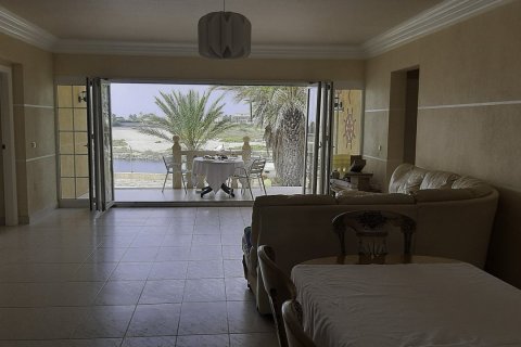 Villa en venta en La Manga del Mar Menor, Murcia, España 3 dormitorios, 372 m2 No. 59090 - foto 10
